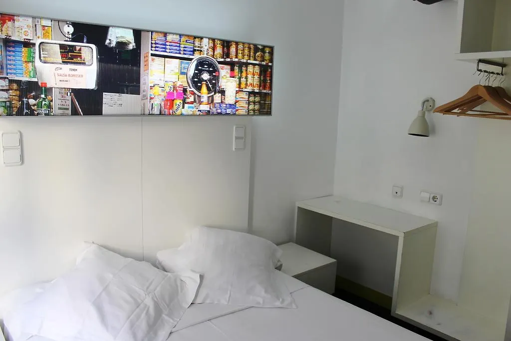 Hostel Raval Botella Private Rooms Barcelona