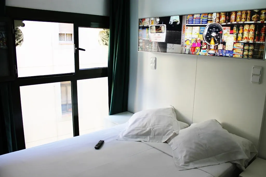 Raval Botella Private Rooms Barcelona 0*,