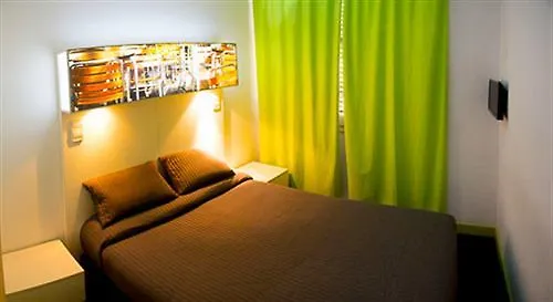 Raval Botella Private Rooms Barcelona 0*,